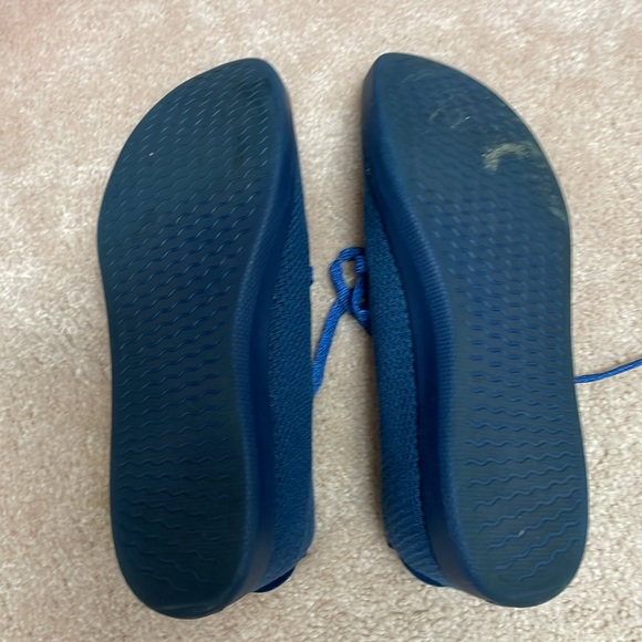Allbirds Women’s Size 9 Tree Skipper Sneakers - Picture 2 of 5